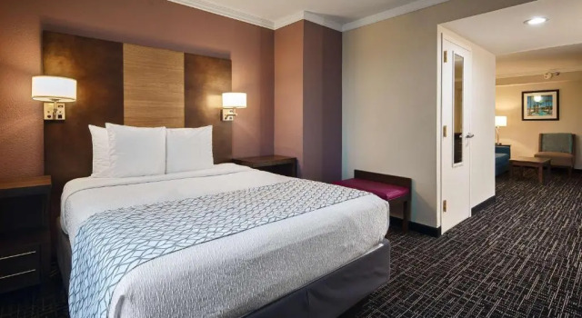 Номер Standard Best Western Fort Myers Inn and Suites