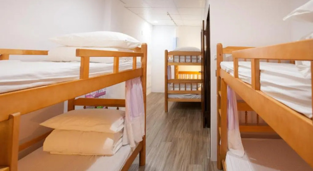 Кровать в общем номере Chesdon Hostel