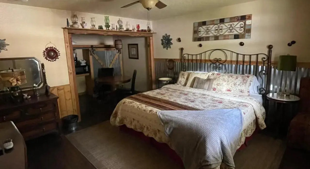 Dusty Boots Motel, จอง โมเทล Cloudcroft นิวเม็กซิโก