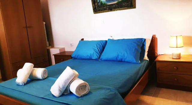 Апартаменты c 1 комнатой с балконом и с видом на море Seaside Cozy House ON THE SEASouth Crete