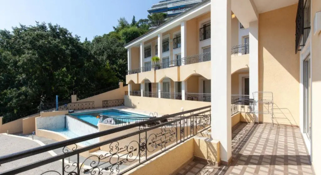 Апартаменты Gold Lyon Cannes Résidence