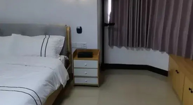 Люкс с 3 комнатами Wei Yun Home Hotel