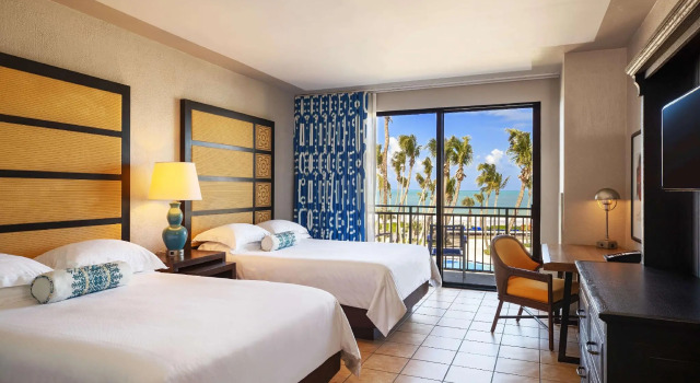Четырёхместный номер Standard с видом на бассейн Wyndham Grand Rio Mar Rainforest Beach and Golf Resort