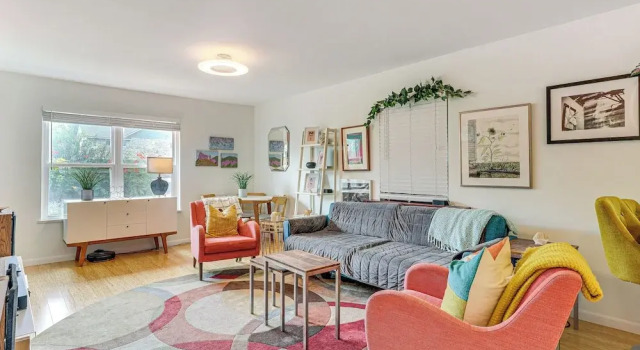 Коттедж 4 Mi to Dtwn Austin: Home w/ Large Fenced Yard!