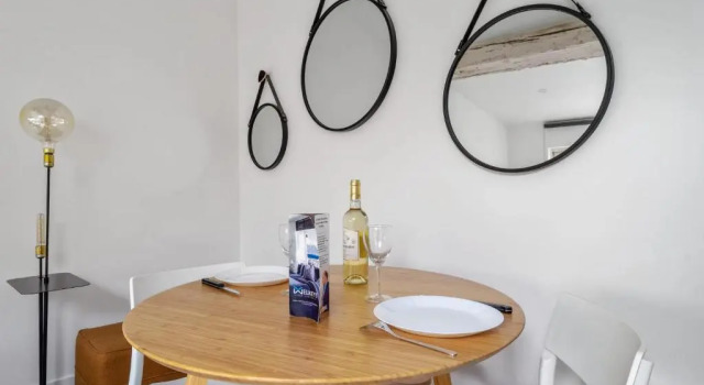 Студия Superior Charming studio in the historic district in Aix-en-Provence - Welkeys