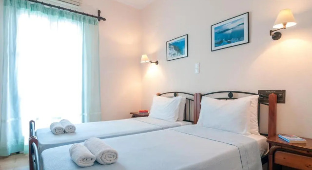 Двухместный номер Holiday Beach Resort Santorini