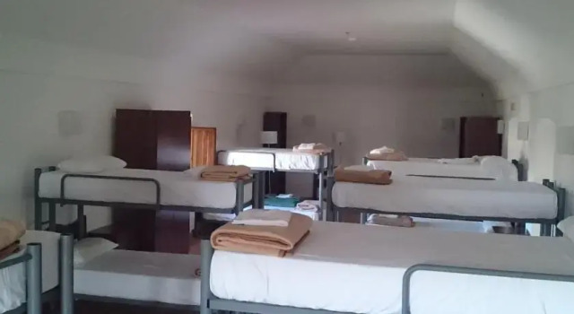 Albergue Turístico Vía de la Plata, Prenota Ostello  