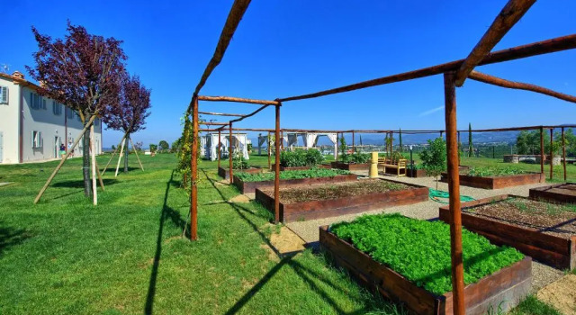 Il Sole di Vino by PosarelliVillas, Book Hotel Vinci 