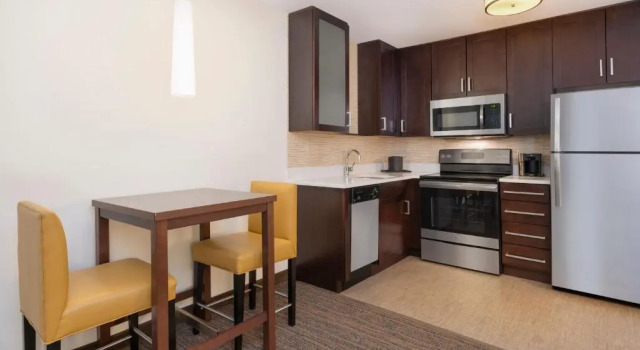 Люкс c 1 комнатой с видом на озеро Residence Inn by Marriott Boston Bridgewater