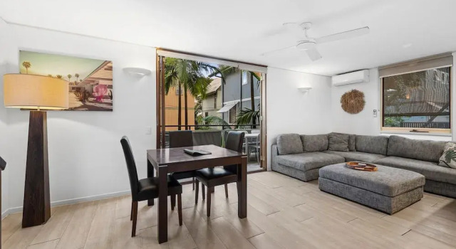 Вилла Economy с балконом Hastings Villas
