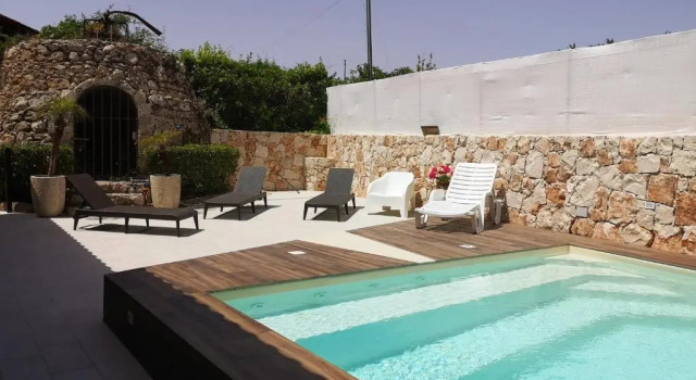 Апартаменты с видом на бассейн villa xenia