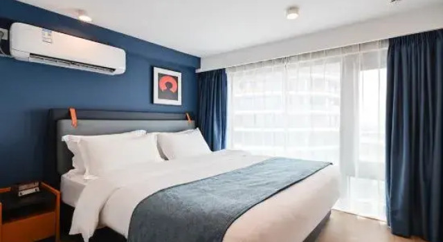 Люкс Дуплекс с 3 комнатами с видом на реку Livetour International Apartment (Guangzhou Financial City Sanxi Subway Station)