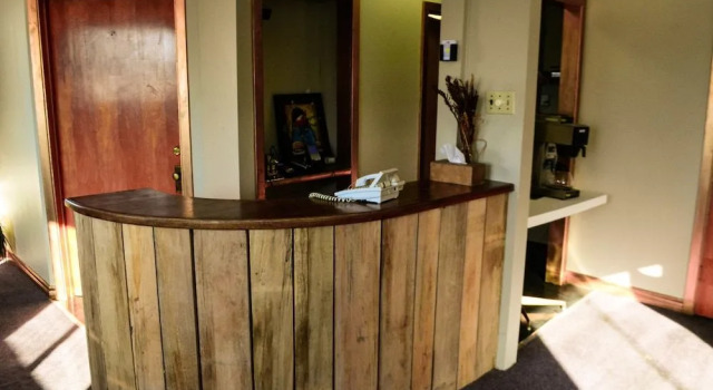 The Shawville Hotel, Забронировать Отель  