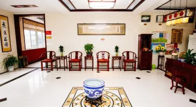 Qufu Shenghushanzhuang (Nishan Shengjing Luxuancun Scenic Area Store), Prenota Hotel Hotel a Shandong con parcheggio, Parcheggio