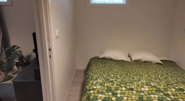 Cozy Apartment Close to Reykjavik Downtown, Забронировать Апартаменты/квартира Отели Хёвюдборгарсвайдид с парковкой, Парковка