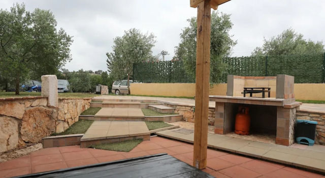 Коттедж с 2 комнатами Holiday Houses Marta