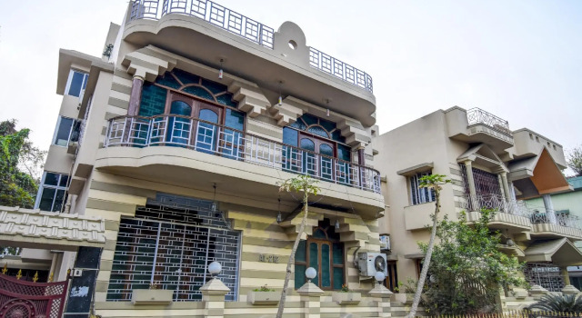 OYO 79197 Ashish Inn Guest House
