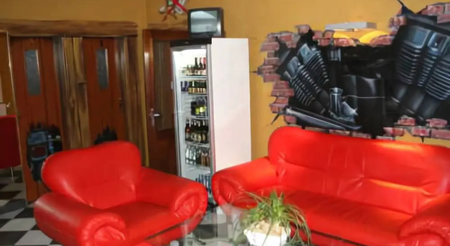 Hotel Motorsport, Rezerwuj Hotel Hotele w Central Bohemia z parkingiem, Parking