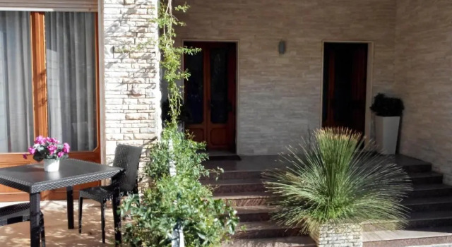 Студия Villa Lazzari B&B Tra i due Mari