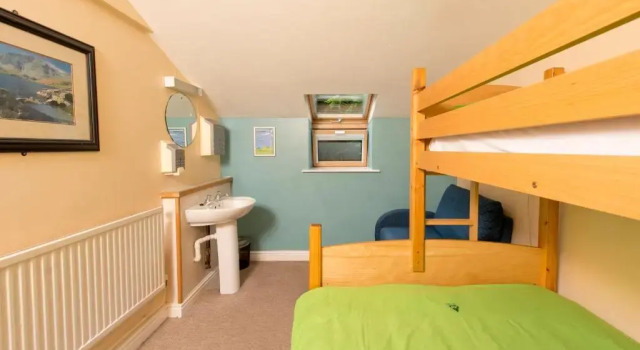 Трёхместный номер Standard YHA Idwal Cottage