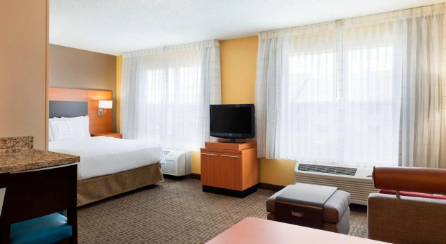 Двухместная студия TownePlace Suites Chicago Naperville