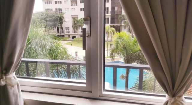 Affordable Tagaytay Monteluce 2 bedrooms with Pool G28, Book Hotel Hoteller i Silang med parkering, Parkering