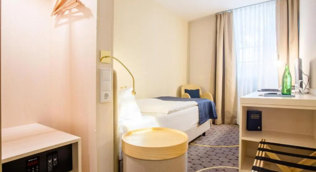 Residenz Hotel Zum Zollhaus, Reserva ahora Hotel Hoteles en Rastede con piscina, Piscina