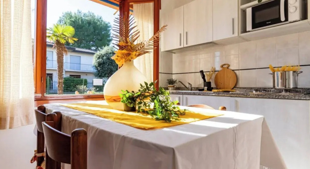 Cozy Villa Flat With Shared Garden, Prenota Villa Hotel a Veneto con parcheggio, Parcheggio