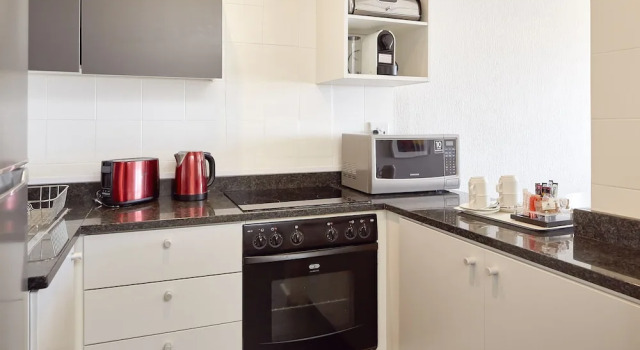 Апартаменты c 1 комнатой с балконом и с видом на море First Group Riviera Suites