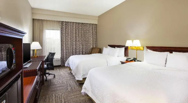 Шестиместный номер Standard Hampton Inn Marietta