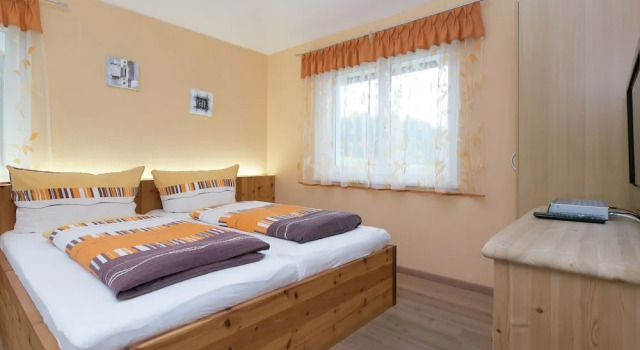 Rich Holiday Home with Sauna, Garden & Valley-Views in Itter, Prenota Casa vacanze Hotel a Tirolo con parcheggio, Parcheggio