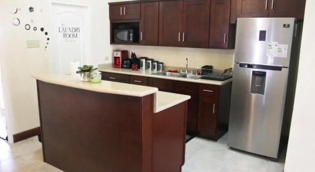 The Guest Apartments at Border Crossings, Prenota Appartamento Kingston Giamaica