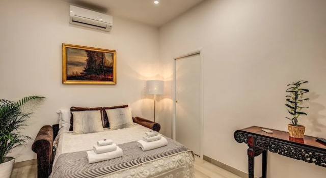 Fresh House Borghese, Забронировать Отель Отели Рима с парковкой, рядом с Pincian Hill, Парковка