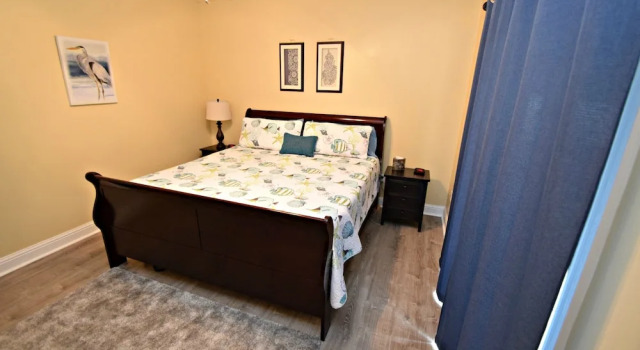 Laguna Breeze E 2 Bedroom Condo by Redawning, Varaa Villa Huvilat kohteessa Alabama, Villa