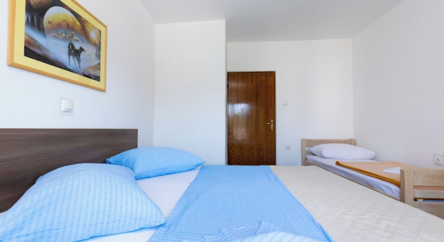 House Nenad, Prenota Casa vacanze Arbe 