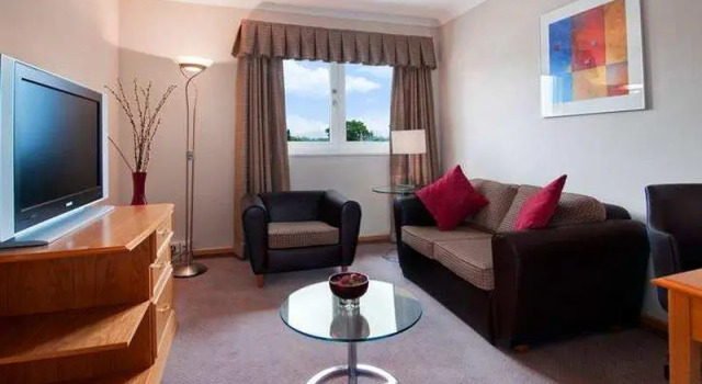 Одноместный номер Executive Novotel London Stansted Airport