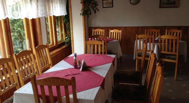 Katerina Family Hotel, Rezervovat Hotel Smilyan Smoljan