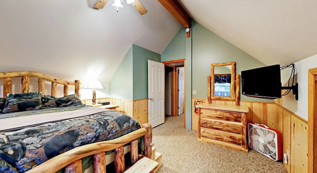 41813 Golden W Pl Home