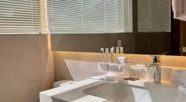 Четырёхместный номер Deluxe Hotel Sabana Park