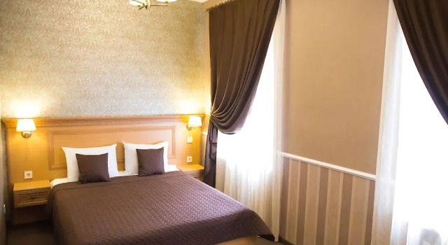 Dvoryanskiy Hotel, Book Hotel Dnepropetrovsk Dnipropetrovsk Region