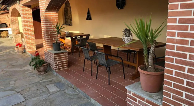 Коттедж c 1 комнатой Chill out studio in the leafy Livadia village