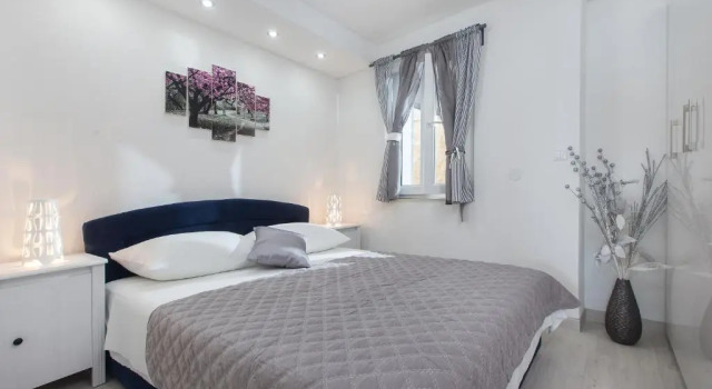 Apartments Orka, Rezerwuj Apartament Hotele w Split-Dalmatia County z parkingiem, Parking