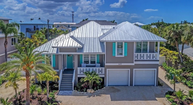 307 65th Street managed by Beach Retreats