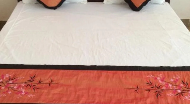 Phuong Dong Hotel