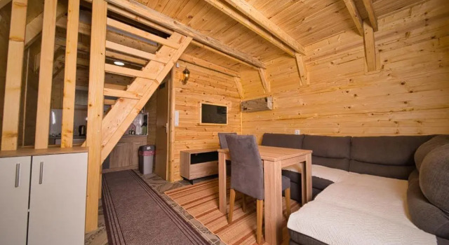 Коттедж c 1 комнатой Pyramid Energy House
