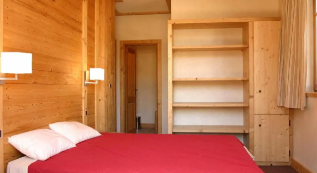 Appartement Les Deux Alpes, 5 pièces, 8 personnes - FR-1-348-173, Забронировать Апартаменты/квартира Отели Ле-дез-Альп с парковкой, рядом с Гондольный подъемник Валле Бланш, Парковка
