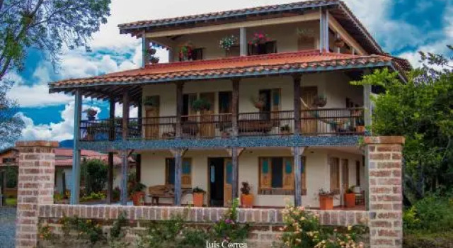 Finca Hotel Villa Laura, Prenota Hotel Urrao Antioquia
