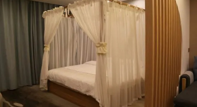 Люкс Business Huaning Hotel