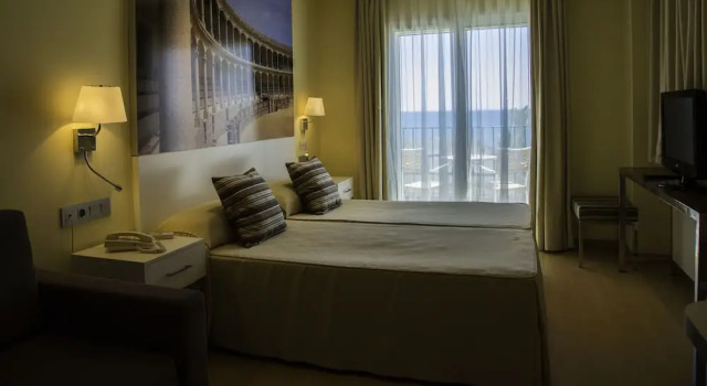 Апартаменты Deluxe с балконом и с видом на море Playa Miguel Beach Club