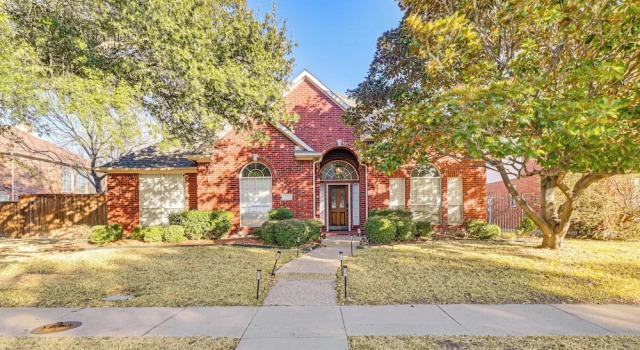 Коттедж с 3 комнатами Elegant Home w/ Private Patio, 2 Mi to UTD Campus!
